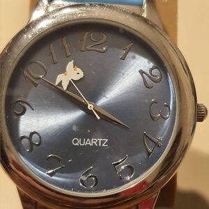 🦋10/$20🦋 BWC Silver/Blue Silicone Rotating Bird Women’s Watch